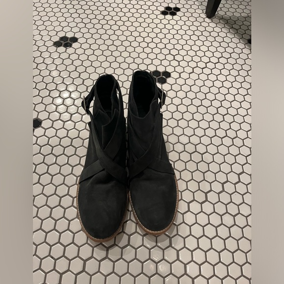 Free people - Picture 3 of 4